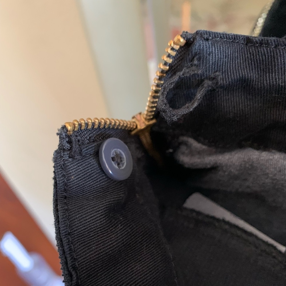 AG Adriana Goldshmeid Pleated Isabelle Overalls - Picture 4 of 10